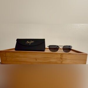Maui Jim MJ 502-02 rimless sport titanium polarized glasses w/case used